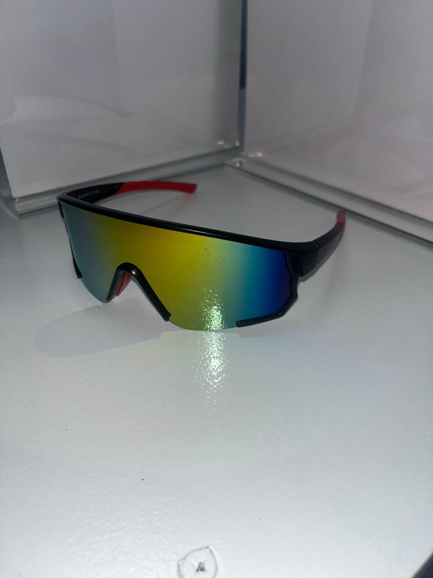 Redberry Shades