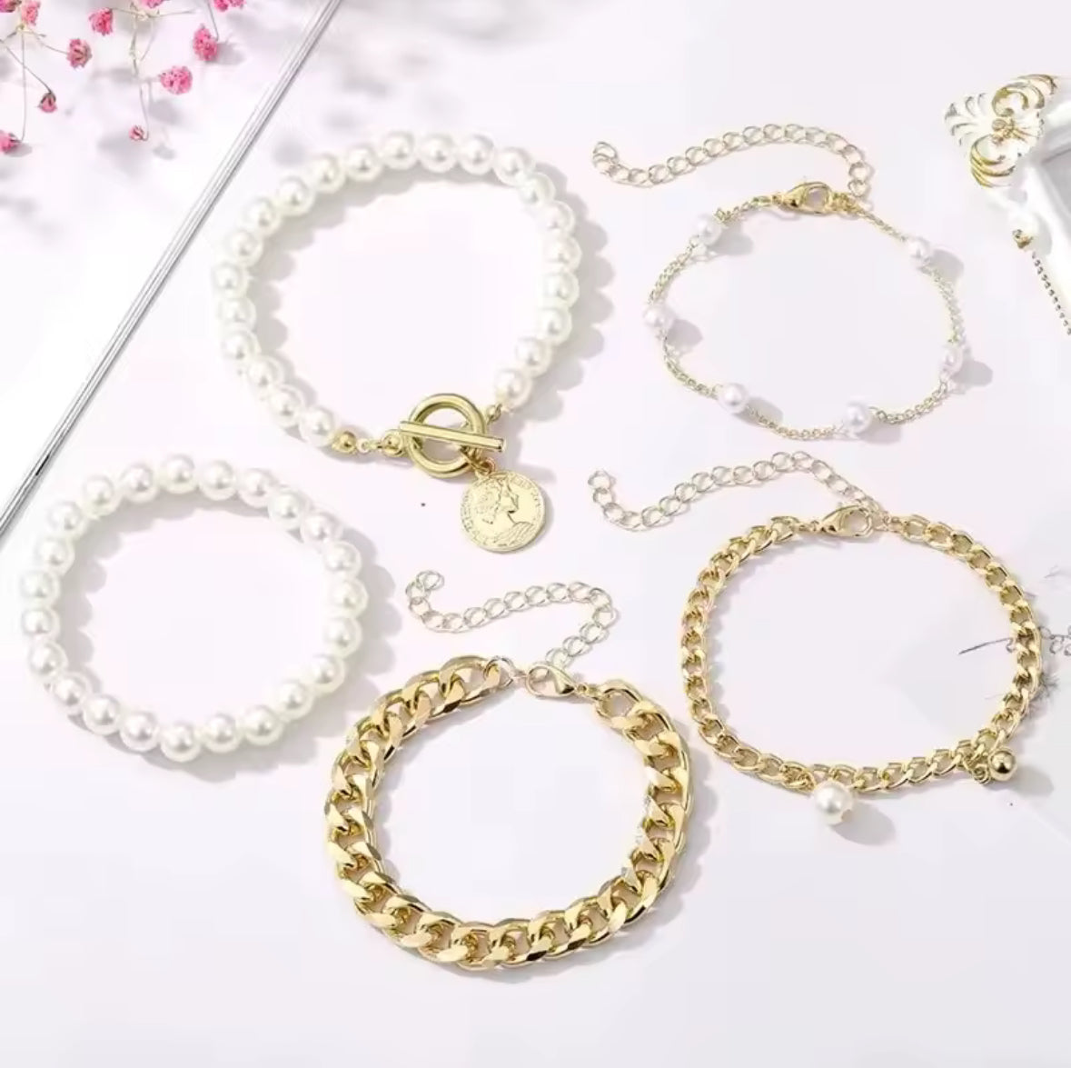Gold Perl Bracelet Set