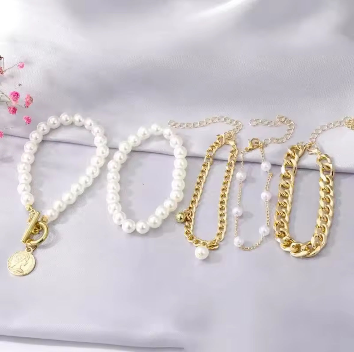 Gold Perl Bracelet Set