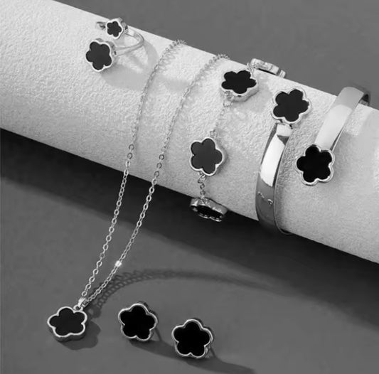 Clover Set